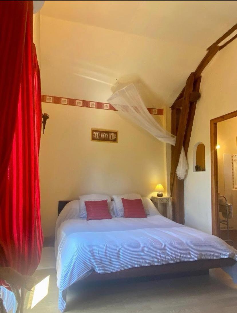 Maison d'Hotes Le Chai d'Armagnac Monguilhem Extérieur photo